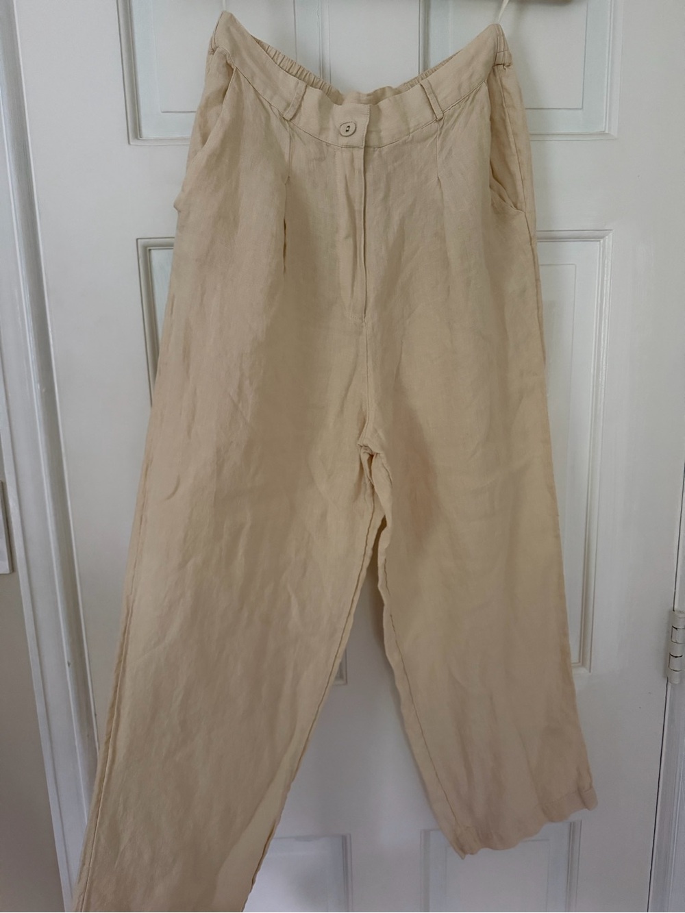 Tigerlily Women's Beige Linen pants
